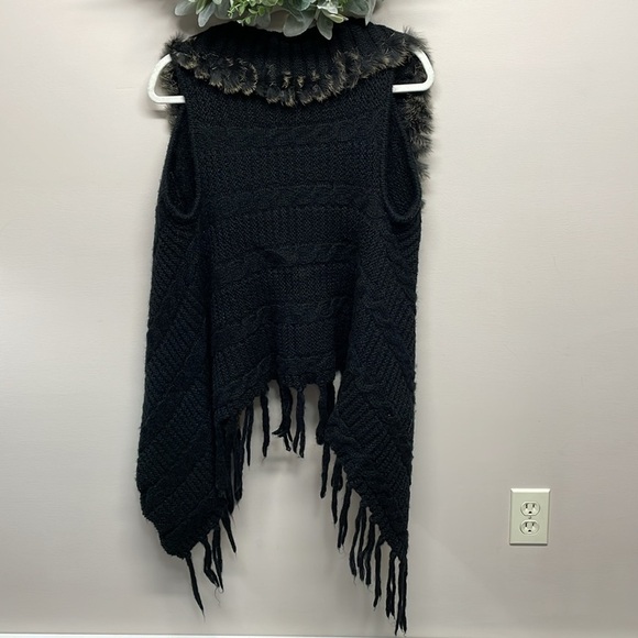 Bundle Box of Dresses Sweater Top Jacket Joggers Size SMALL - Picture 9 of 15